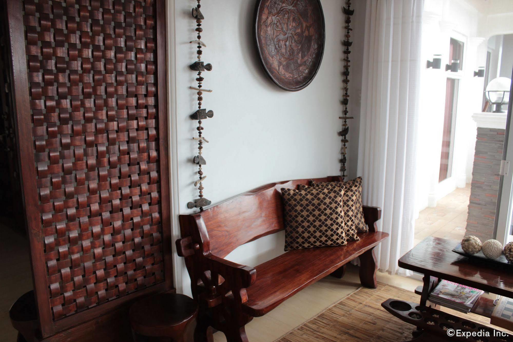 Bancuang Mansion Bed & Breakfast Coron